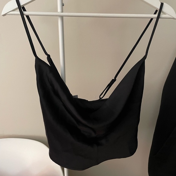 Black garage tank